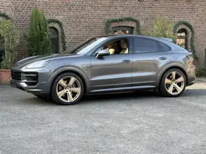Porsche Cayenne E-Hybrid Coupe SPORTDESIGN-PAKET*22 ZOLL EXCLUSIVE