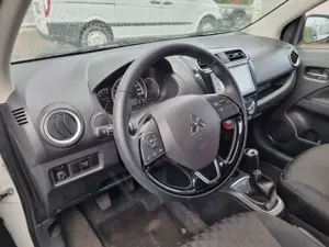 Mitsubishi Space Star Bild 5