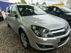 Opel Astra H Lim. Innovation