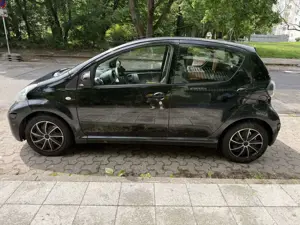 Toyota Aygo Bild 2