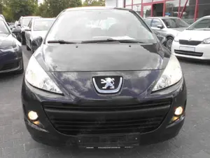 Peugeot 207 207  5-Türer 1. HAND .KLIMA.TÜV +SERVIS NEU