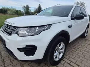 Land Rover Discovery Sport Pure Allrad 4x4 mit standheizung