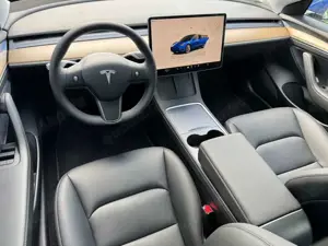 Tesla Model 3 Long Range Dual AWD + EAP + 8fachbereift Bild 2