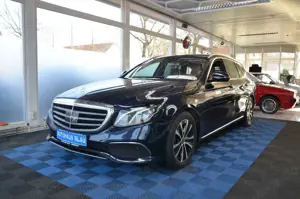Mercedes-Benz E 220 d 4Matic *Exclusive*AHK*NAVI*KAMERA*