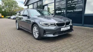 BMW 330 e Advantage - ASSISTS - LASER - HUD - CAM