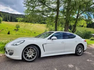 Porsche Panamera 4 PDK