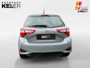 Toyota Yaris Team D Bild 4