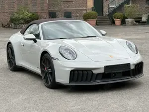 Porsche 992 911 Carrera 4 GTS T-Hybrid Cabriolet INNODRIVE*INT