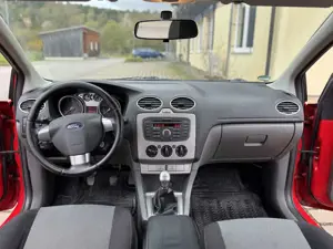 Ford Focus 1.6 16V Style+