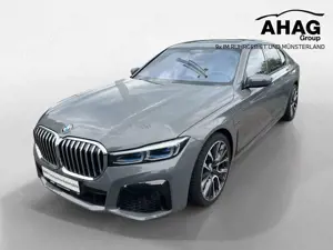 BMW 745 e iPerformance Limousine