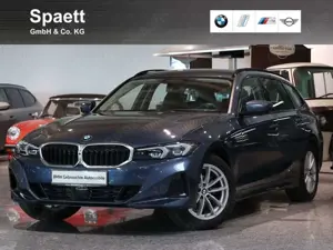 BMW 318 i Tour. LED 360° DrivAssProf. HUD  Head-Up