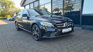 Mercedes-Benz C 300 de T AVANTGARDE - AHK - HUD - 8 x ALU