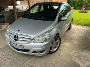 Mercedes-Benz B 200 B 200 CDI Special Edition