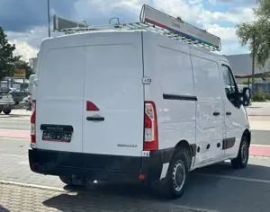 Renault Master III L1H1 Ka 2,8t / Klima / AHK / ZR gew. Bild 5