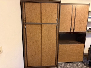 2er Set Kleiderschrank mit Schiebetüren und Bettwäsche Schrank