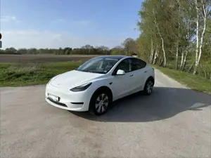 Tesla Model Y RWD LFP AHK