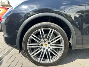 Porsche Cayenne Diesel PANO*PDLS+*BOSE Bild 5