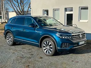 Volkswagen Touareg 3.0 TDI *Luft*Allradlkg*AHK*Matrix*PANO*