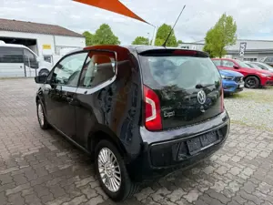 Volkswagen up! high up! = Automatik - Navi - Tempomat - Pdc Bild 5