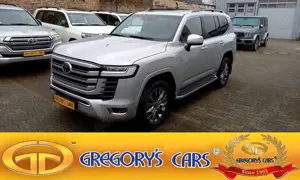 Toyota Land Cruiser 300~70thANV+NEU+EUreg+RearTV+415HP+VOLL+HUD