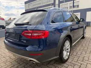 Audi A4 allroad quattro 3.0 TDI Bild 3
