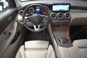 Mercedes-Benz GLC 220 d COUPE 4M*LEDER*KAMERA*LED*NAVI* Bild 2