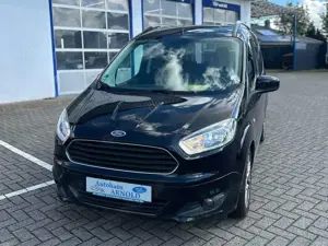 Ford Tourneo Courier Titanium