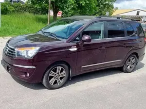 SsangYong Rodius Bild 2