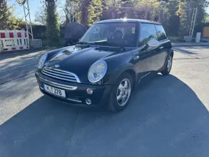 MINI Cooper 1.6 Chili Volleder Weißes Dach Android 8-Fach Ber.