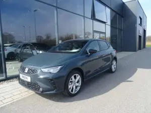 SEAT Ibiza Ibiza FR 1.0 TSI 116 PS *Navi*Sitzheizung*Voll-LED
