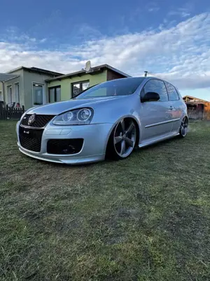 Volkswagen Golf Bild 2