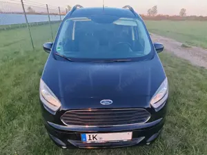 Ford Tourneo Courier AHK +Klima +Shzg +FShzg