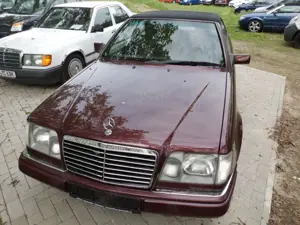 Mercedes-Benz E 200 E-Klasse
