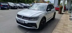 Volkswagen Tiguan Highline R-Line BlackStyle DSG 4M PGD Navi SH RFK
