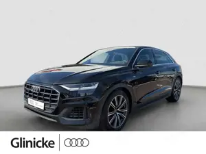 Audi Q8 55 TFSI quattro tiptronic S-Line LED Parkassi