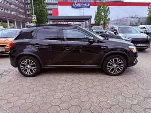 Mitsubishi ASX TOP 2,2 DI-D 4WD Automatik Bild 4