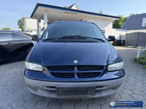 Chrysler Voyager 3.3 LE Automatik 6 Sitzer Klima 2.Hand elektr. Sit Bild 3