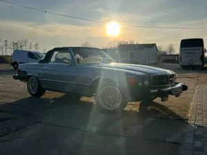 Mercedes-Benz SL 450 R107