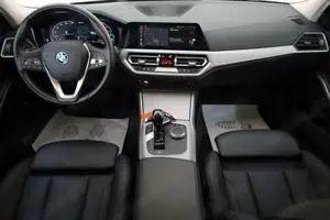 BMW 320 Bild 4