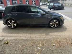 Volkswagen Golf GTI 2.0 TSI OPF DSG Performance