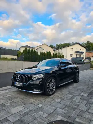 Mercedes-Benz GLC 220 d Coupe 4Matic*AMG*Pano*AHK*HUD*