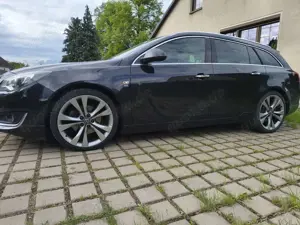 Opel Insignia 2.0 Bi Turbo CDTI 4x4 Sports Tourer Aut. Innovatio
