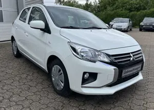 Mitsubishi Space Star Basis mit Radio CD
