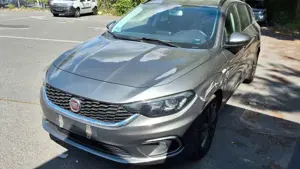 Fiat Tipo Lounge voll Fahrbereit nur blech schaden