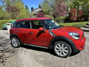 MINI Cooper SD Countryman Blazing Red Metallic Ausstattungen Wired, City, Chili