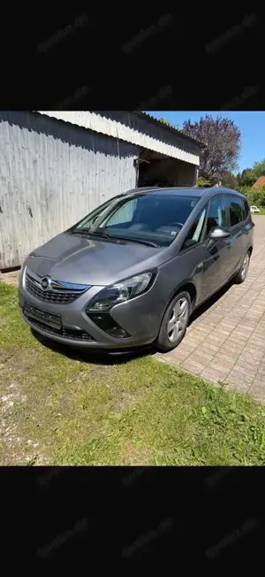 Opel Zafira Tourer Edition