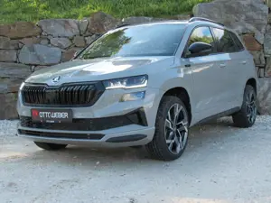 Skoda Karoq Sportline AHK NAVI ACC AHK TRAVEL DWA