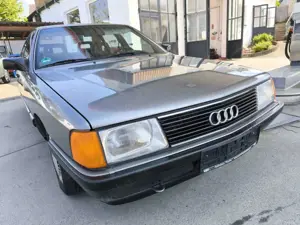 Audi 100 Audi 100 CS