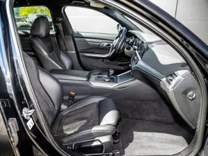 BMW 320 i Tour. M Sportpaket Kamera DAB LED AHK Bild 4