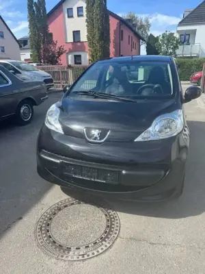 Peugeot 107 Filou Automatik 1. Hd Klima 77.400km